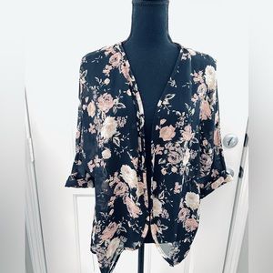 🌸 Black & Pink Rose Shear Open Front Kimono Size M